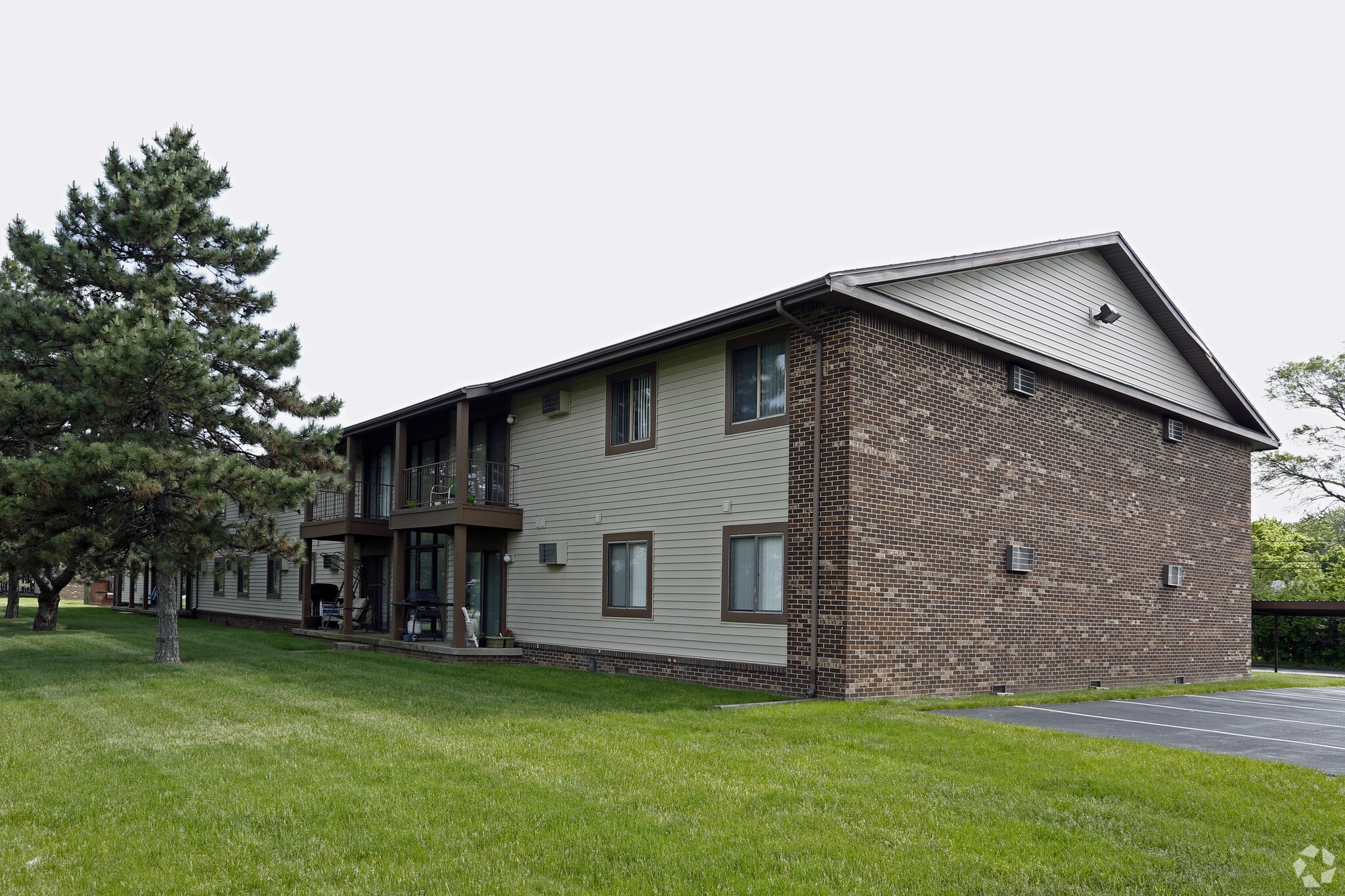 Ridgewood of Perrysburg – photo 1 of 22