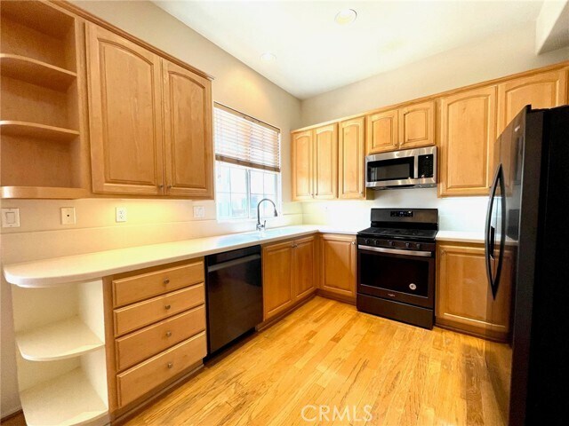 Foto del edificio - 2921 Ballesteros Ln