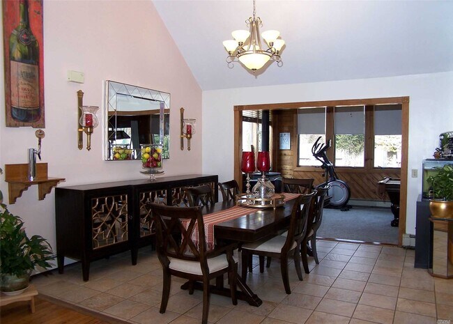 Foto del edificio - 28 Greenbrier Ave