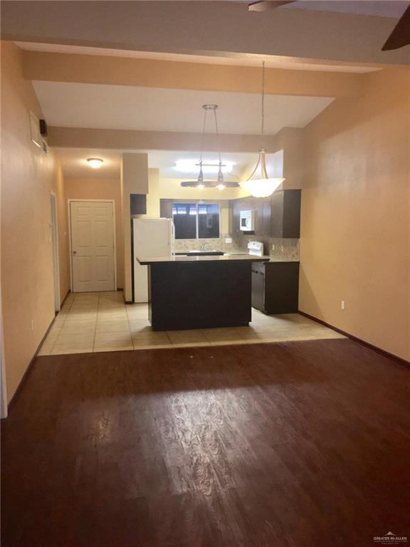 Foto del edificio - 11 E Dallas Ave