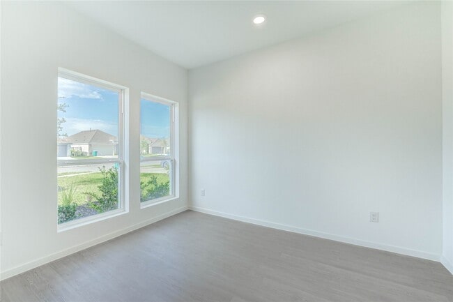 Building Photo - 2419 Indian Jade Ln