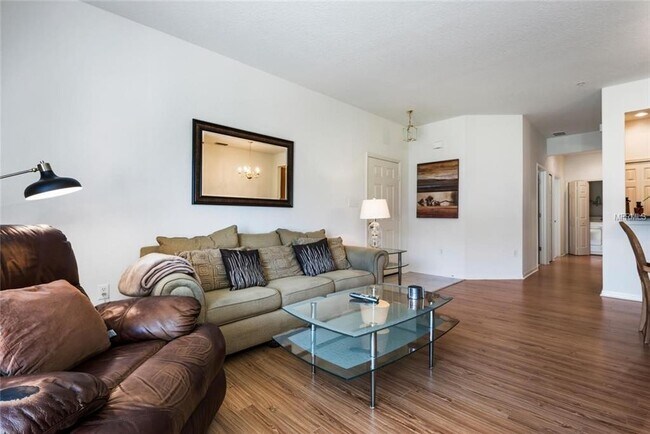 Foto del edificio - 3742 Parkridge Cir