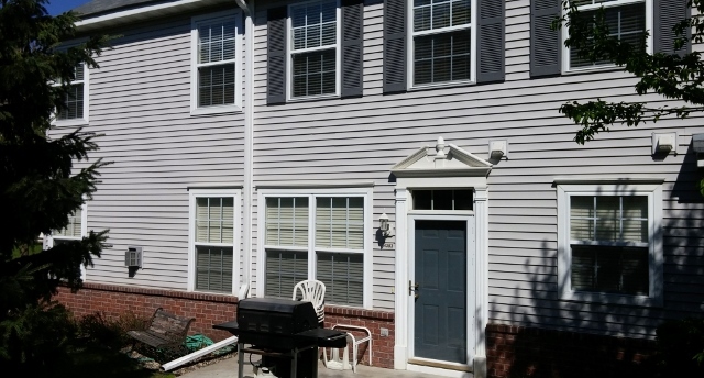 Building Photo - 14383 Banyan Ln