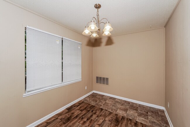 Foto del edificio - Peaceful 3 Bedroom Home in Pinson, AL