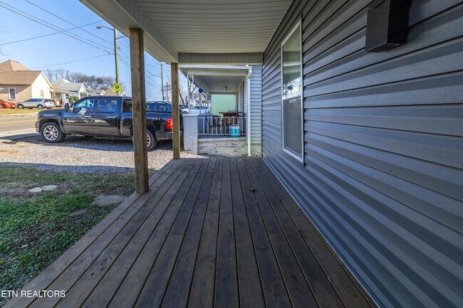 Foto del edificio - 1422 Beaumont Ave