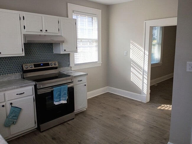 Building Photo - 1137-1139 Paxton St.