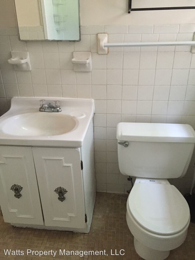 Foto del edificio - 3 br, 1 bath House - 1497 Depot Road