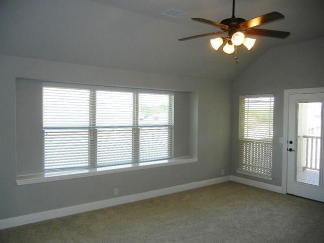 Foto del edificio - 4421 Springhurst Dr