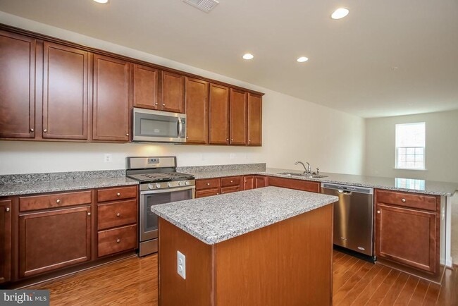 Foto del edificio - 8404 Wood Thrush Way