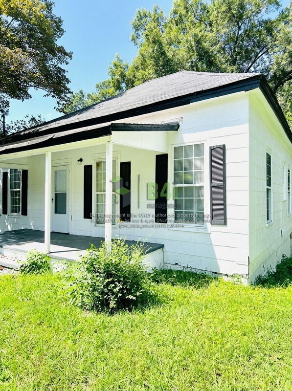 Building Photo - 114 McGee St