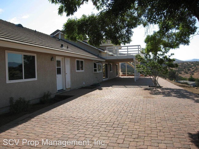 Building Photo - 33805 Hanawalt Rd