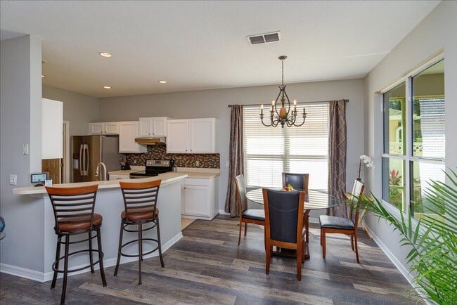 Building Photo - 3BD/2BTH Short Term Rental Home Available ...
