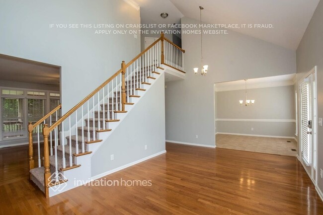 Building Photo - 17136 Knoxwood Dr