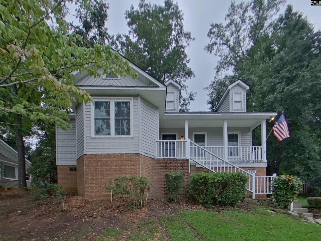 Primary Photo - 204 Kemsing Rd