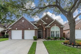 Building Photo - 1211 Campton Ct