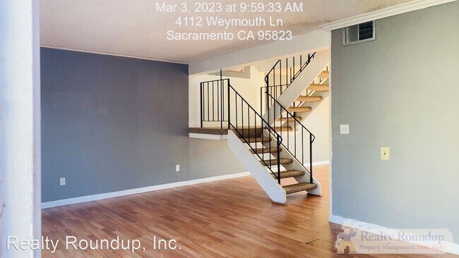 Building Photo - 2 br, 2.5 bath House - 4110 Weymouth Ln