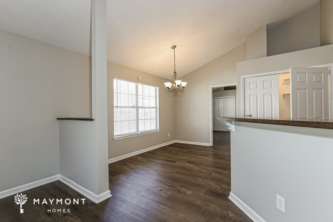 Building Photo - 31 Hickory Ridge