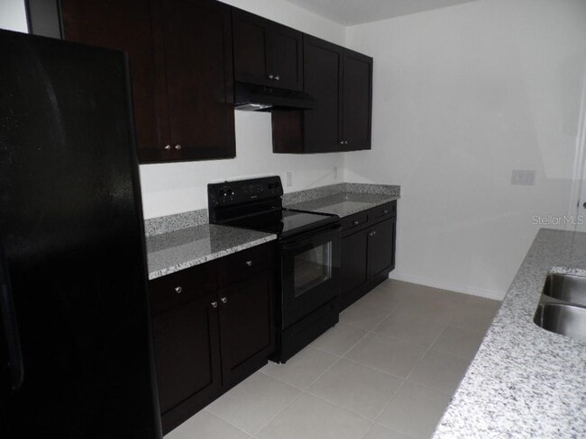 Building Photo - 1615 Reflection Cove