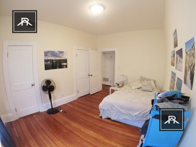 Foto del edificio - 2 bedroom in Brookline MA 02446