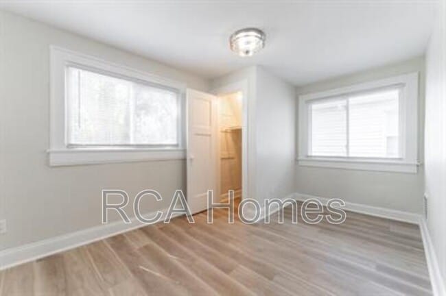 Foto del edificio - 1601 Villa Ave