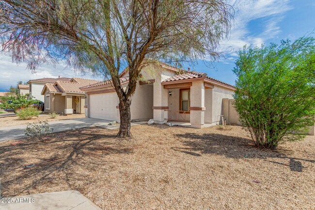Foto del edificio - 4803 N 92nd Ln