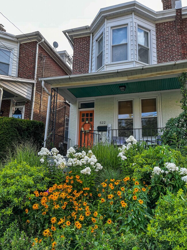 Exterior Front of House - 522 Righter St