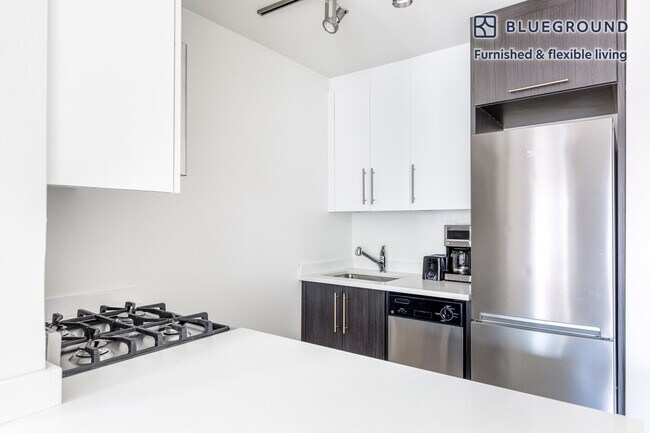 Foto del edificio - 360 W 34th St.