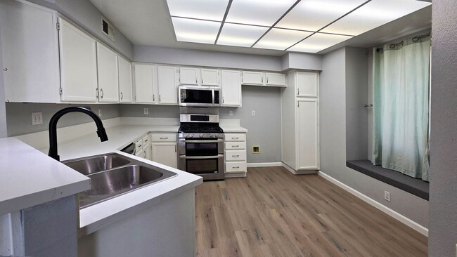 Building Photo - 19 Anacapa Ct