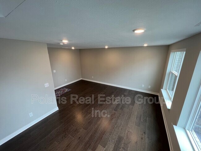 Foto del edificio - 635 Golborne St