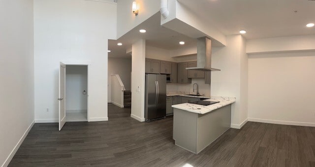 ALTO COMPLETAMENTE NUEVO DE 2x2,5 - Pacific Place Apartments