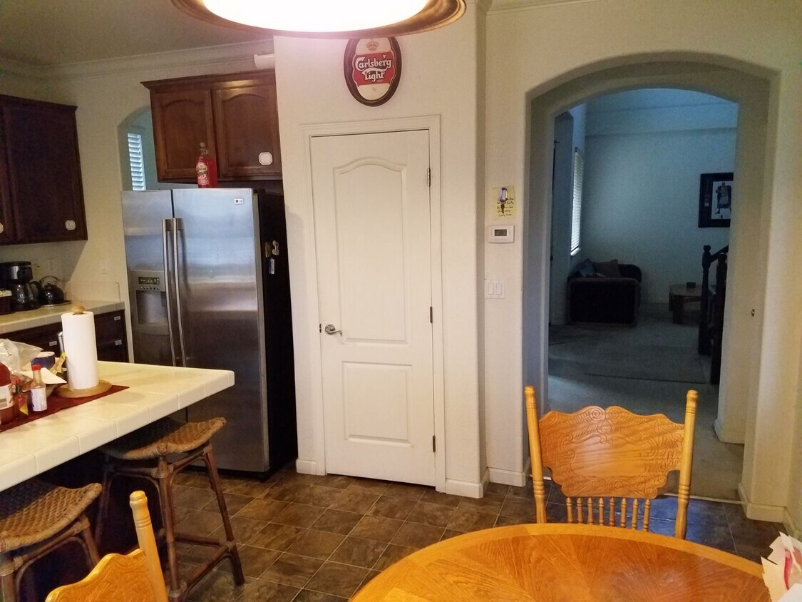Foto principal - 1583-1583 Three Rivers Dr