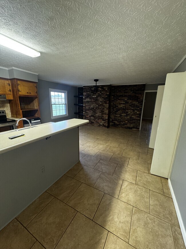 Foto del edificio - 1230 Martinsville Rd