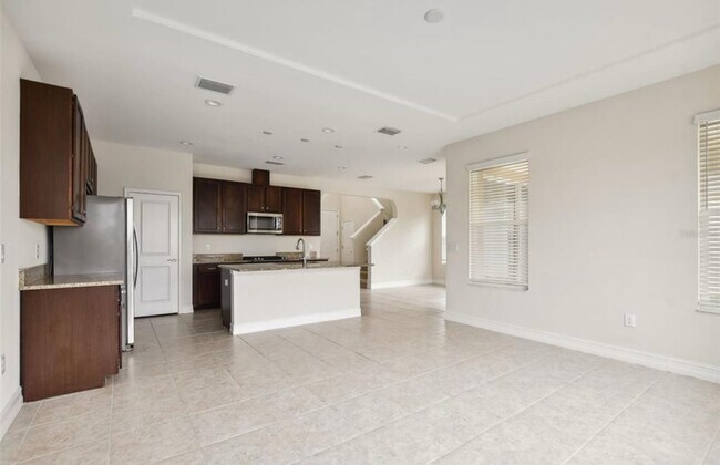 Building Photo - 4811 Tramanto Ln