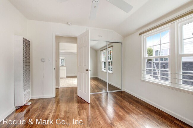 Building Photo - 2 br, 1 bath Apartment - 1201-1207 Washing...