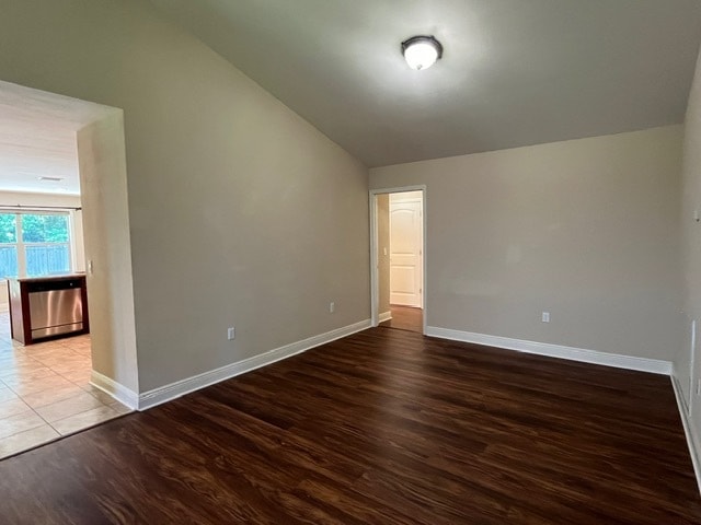 Building Photo - 9573 Chariot Ave
