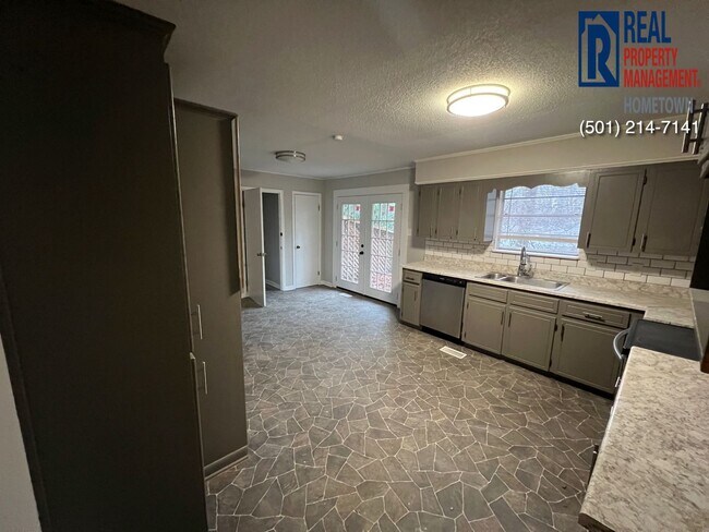 Foto del edificio - 6901 Archwood Dr