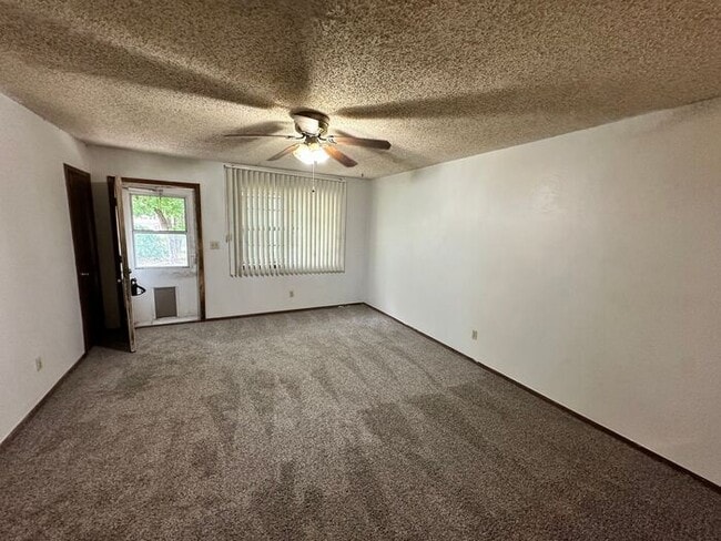 Photo - Charming 2 Bed, 1 Bath Near OU Campus House