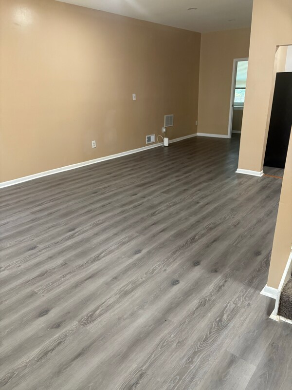 Foto del edificio - 1705 E 25th St