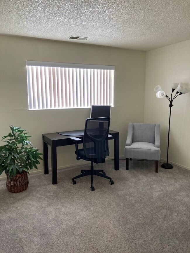 Bedroom 2 (office) - 4316 Rilea Way