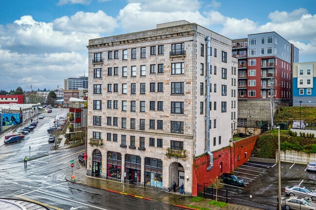 Building Photo - Walker Apartments