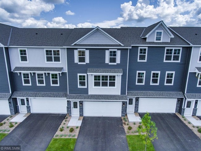 Building Photo - 1619 Windigo Ln