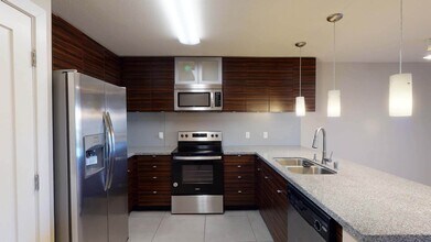 Interior Photo - CitySouth