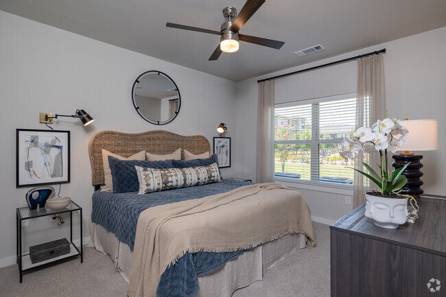 Bedroom - Gateway at Cypress Creek