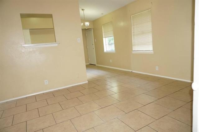 Foto del edificio - 3617 Edgewood Dr
