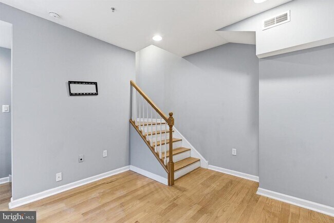 Foto del edificio - 1027 N 4th St