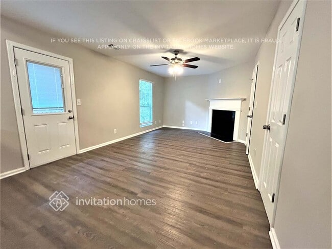 Building Photo - 2200 Ramblewood Cir