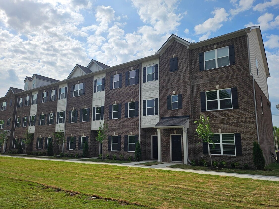 Photo - 128 Rosebush Ln (Lebanon, TN)