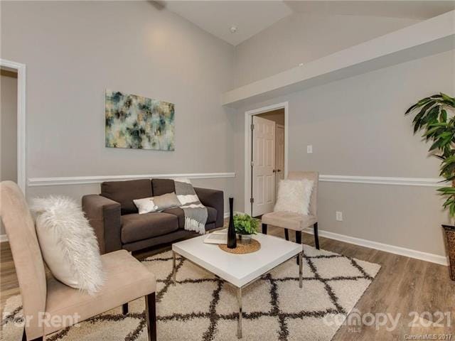 Building Photo - 162 N Smallwood Pl