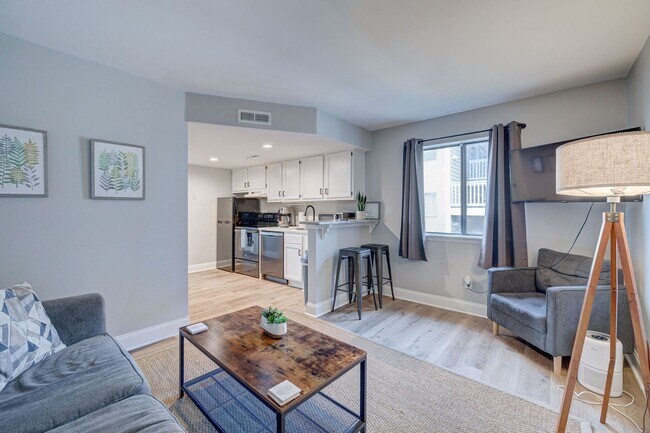 Building Photo - 4750 Seahawk Ct