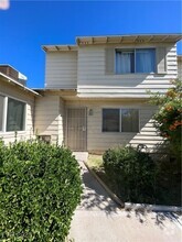 Building Photo - 4972 Larkspur St